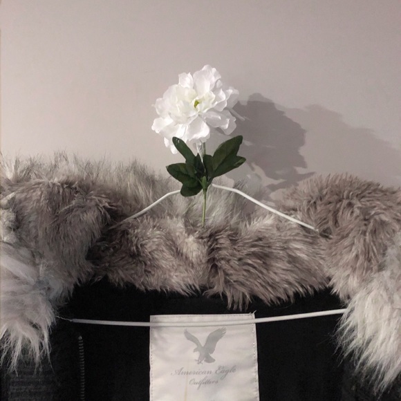 AMERICAN EAGLE OUTWRWEAR - Picture 2 of 2